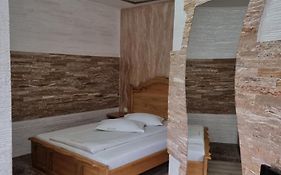 Casa Lipianu